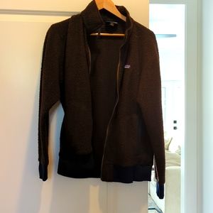 Patagonia zip up jacket